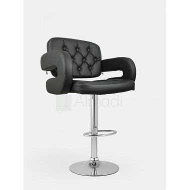 Барный стул с подлокотниками, чёрный (каретная стяжка)