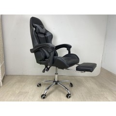 Геймерское игровое кресло (черный с серым, основание хром, с подставкой для ног)
